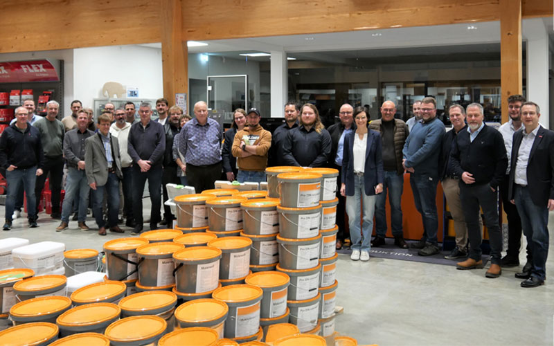 Besichtigung des Maler-Großhändlers Egbert Wilts in Leer