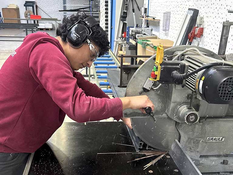 Mexikanische Mechatroniker von Job in Ostfriesland begeistert