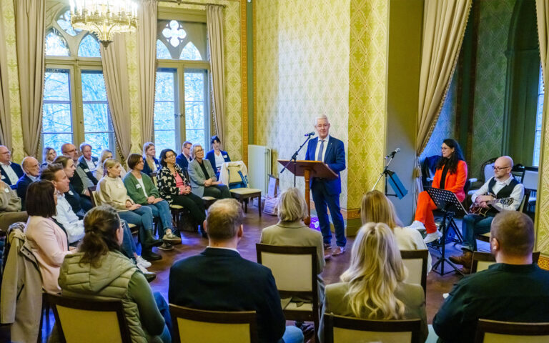 Auszeichnung für familienfreundliche Unternehmen im LK-Leer