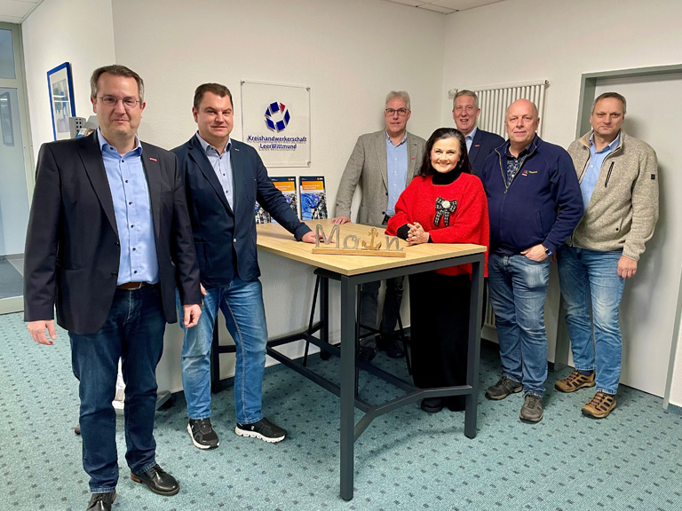 Connemann zum Austauschgespräch bei der Kreishandwerkerschaft LeerWittmund